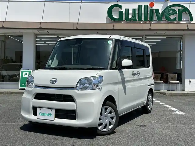 ダイハツ タント L SAⅡ 三重県 2015(平27)年 1.4万km パールホワイトⅢ ♪走行13178キロ/♪車検８年１２月１３日/♪スマートアシスト/・衝突警報機能（対車両・対歩行者）/・衝突回避支援ブレーキ機能/・誤発進抑制制御機能/・後方誤発進抑制制御機能/・先行車発進お知らせ機能/・車線逸脱警報機能/♪ecoIDLE/社外メモリーナビ/・DVD再生/・Bluetooth/・CD録音/・SD/・フルセグ/バックカメラ/ステアリングスイッチ/ヘッドライトレベライザー/リアドアサンシェード/ベンチシート/プライバシーガラス/ドアバイザー/フロアマット/電動格納ミラー
