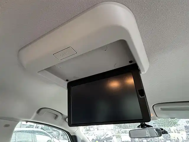 日産 セレナ 福島県 2019(平31)年 2.9万km ブリリアントホワイトパール 2トーン 純正ナビゲーション/型番：MM518D-L/【CD/DVD/SD/USB/BT/TV】/アラウンドビューモニター/フリップダウンモニター/ビルトインETC/ドライブレコーダー/両側電動スライドドア/ハンズフリーオートスライドドア/アイドリングストップ/衝突被害軽減ブレーキ/レーンキープアシスト/クルーズコントロール/ステアリングリモコン/リアドアシェード/シートバックテーブル/社外フロアマット/ドアバイザー