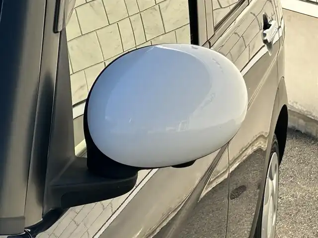 スズキ ラパン モード 山形県 2020(令2)年 2.1万km ノクターンブルーパール/ホワイト 2トーンルーフ 禁煙車/4WD/純正SDナビ/・TV/AM/FM/CD/DVD/Bluetooth/アイドリングストップ/コーナーセンサー/衝突被害軽減ブレーキ/車線逸脱警報/横滑り防止装置/盗難防止装置/LEDヘッドライト/オートライト/全方位カメラ/シートヒーター（D/N席）/純正フロアマット/純正ドアバイザー/冬タイヤ積み込み/保証書/取扱説明書