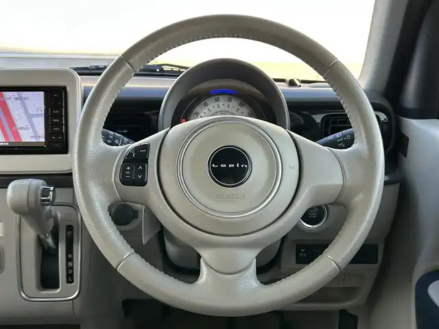 スズキ ラパン モード 山形県 2020(令2)年 2.1万km ノクターンブルーパール/ホワイト 2トーンルーフ 禁煙車/4WD/純正SDナビ/・TV/AM/FM/CD/DVD/Bluetooth/アイドリングストップ/コーナーセンサー/衝突被害軽減ブレーキ/車線逸脱警報/横滑り防止装置/盗難防止装置/LEDヘッドライト/オートライト/全方位カメラ/シートヒーター（D/N席）/純正フロアマット/純正ドアバイザー/冬タイヤ積み込み/保証書/取扱説明書