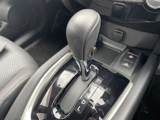 日産 エクストレイル 20Xi 静岡県 2020(令2)年 7.5万km ガーネットレッド ●純正SDナビ/(ワンセグ/CD/DVD/Bluetooth/AUX)/(MM5190-L)/●全席シートヒーター/●全方位カメラ/●インテリジェントクルーズコントロール/●プロパイロット/●エマージェンシーブレーキ/●レーンキープアシスト/●前後コーナーセンサー/●電動パーキングブレーキ/●オートブレーキホールッド/●LEDヘッドライト＆フォグランプ/●フォグランプ/●オートライト/●革巻きステアリング/●ETC2.0/●前後ドライブレコーダー/●デジタルインナーミラー/●電動リアゲート/●電動格納ウィンカーミラー/●USB/●ドアバイザー/●スマートキー/●プッシュスタート/●純正フロアマット/●純正18インチアルミホイール/●ダブルSRS＋ABS/●保証書/●取扱説明書
