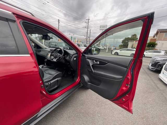 日産 エクストレイル 20Xi 静岡県 2020(令2)年 7.5万km ガーネットレッド ●純正SDナビ/(ワンセグ/CD/DVD/Bluetooth/AUX)/(MM5190-L)/●全席シートヒーター/●全方位カメラ/●インテリジェントクルーズコントロール/●プロパイロット/●エマージェンシーブレーキ/●レーンキープアシスト/●前後コーナーセンサー/●電動パーキングブレーキ/●オートブレーキホールッド/●LEDヘッドライト＆フォグランプ/●フォグランプ/●オートライト/●革巻きステアリング/●ETC2.0/●前後ドライブレコーダー/●デジタルインナーミラー/●電動リアゲート/●電動格納ウィンカーミラー/●USB/●ドアバイザー/●スマートキー/●プッシュスタート/●純正フロアマット/●純正18インチアルミホイール/●ダブルSRS＋ABS/●保証書/●取扱説明書
