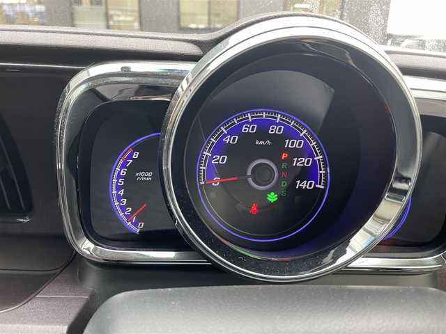 ホンダ Ｎ ＯＮＥ プレミアム ツアラー Lパッケージ 滋賀県 2013(平25)年 6.5万km 黄Ⅱ 純正ディスプレイオーディオ/・Bluetooth/・CD/・USB/バックカメラ/クルーズコントロール/MTモード付AT/オートライト/ETC/プッシュスタート/スマートキー/ステアリングリモコン/オートエアコン/横滑り防止機能