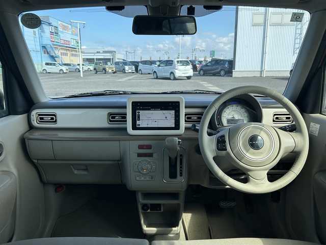 トヨタ Ｃ－ＨＲ G モード ネロ 熊本県 2019(平31)年 5.3万km 黒 純正ナビ/・AM/FM/CD/DVD/BT/SD/・フルセグTV/バックカメラ/トヨタセーフティセンス/・プリクラッシュセーフティ/・レーンディパーチャーアラート/・ブラインドスポットモニター/・クリアランスソナー/・オートハイビーム/・レーダークルーズコントロール/LEDヘッドライト/フォグランプ/革巻きステアリング/ステアリングスイッチ/ハーフレザーシート/前席シートヒーター/電動パーキングブレーキ/オートホールドブレーキ/ETC/純正フロアマット/純正アルミホイール/ドアバイザー/電動格納ミラー/ウインカーミラー