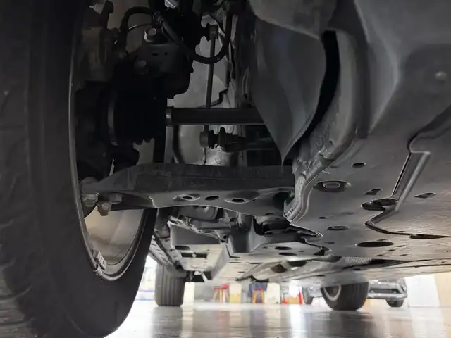 トヨタ ＲＡＶ４ G Zパッケージ 三重県 2020(令2)年 3.1万km アティチュードブラックマイカ ガソリン/4WD/MTモード付インパネCVT/純正 9インチ ディスプレイオーディオ/（AM/FM/USB/iPod/Bluetooth/HDMI（ナビ画面表示注意）/Miracast/フルセグTV/CarPlay/AndroidAuto）/【OP】パノラミックビューモニター（シースルービュー機能付）/ドライブレコーダー 前後/ビルトイン ETC/Toyota Safety Sense/・プリクラッシュセーフティ［PCS］/・レーントレーシングアシスト［LTA］/・レーダークルーズ/・オートハイビーム［AHB］/・インテリジェント クリアランスソナー（パーキングサポートブレーキ（静止物））/・【OP】リヤクロストライフィックオートブレーキ（PKSB（後方接近車両））＋ブラインドスポットモニター［BSM］/装備/・【OP】ハンズフリーパワーバックドア/・デジタルインナーミラー/・専用合皮シート（ブラック）/・パワーシート（D8way）/・左右独立オートエアコン/・アクセサリーコンセント（ラゲージ・AC100V/100W）/・オートライト/・LEDヘッドランプ/・フロントフォグランプ/・ステアリングスイッチ/・純正19inAW/・保/取/マルチ取/・スマートキーx2/など