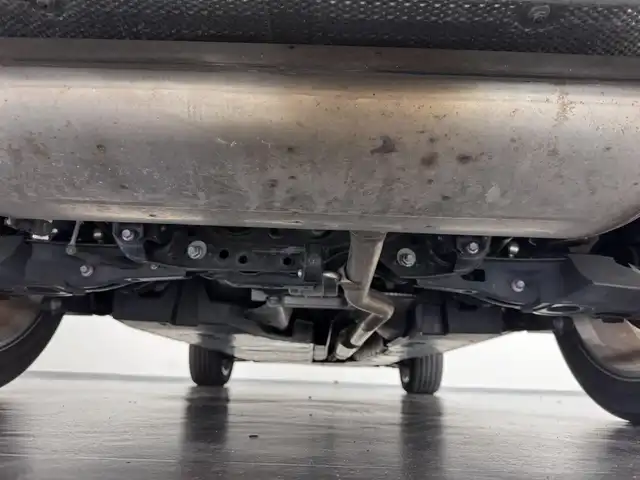 トヨタ ＲＡＶ４ G Zパッケージ 三重県 2020(令2)年 3.1万km アティチュードブラックマイカ ガソリン/4WD/MTモード付インパネCVT/純正 9インチ ディスプレイオーディオ/（AM/FM/USB/iPod/Bluetooth/HDMI（ナビ画面表示注意）/Miracast/フルセグTV/CarPlay/AndroidAuto）/【OP】パノラミックビューモニター（シースルービュー機能付）/ドライブレコーダー 前後/ビルトイン ETC/Toyota Safety Sense/・プリクラッシュセーフティ［PCS］/・レーントレーシングアシスト［LTA］/・レーダークルーズ/・オートハイビーム［AHB］/・インテリジェント クリアランスソナー（パーキングサポートブレーキ（静止物））/・【OP】リヤクロストライフィックオートブレーキ（PKSB（後方接近車両））＋ブラインドスポットモニター［BSM］/装備/・【OP】ハンズフリーパワーバックドア/・デジタルインナーミラー/・専用合皮シート（ブラック）/・パワーシート（D8way）/・左右独立オートエアコン/・アクセサリーコンセント（ラゲージ・AC100V/100W）/・オートライト/・LEDヘッドランプ/・フロントフォグランプ/・ステアリングスイッチ/・純正19inAW/・保/取/マルチ取/・スマートキーx2/など