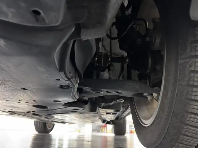 トヨタ ＲＡＶ４ G Zパッケージ 三重県 2020(令2)年 3.1万km アティチュードブラックマイカ ガソリン/4WD/MTモード付インパネCVT/純正 9インチ ディスプレイオーディオ/（AM/FM/USB/iPod/Bluetooth/HDMI（ナビ画面表示注意）/Miracast/フルセグTV/CarPlay/AndroidAuto）/【OP】パノラミックビューモニター（シースルービュー機能付）/ドライブレコーダー 前後/ビルトイン ETC/Toyota Safety Sense/・プリクラッシュセーフティ［PCS］/・レーントレーシングアシスト［LTA］/・レーダークルーズ/・オートハイビーム［AHB］/・インテリジェント クリアランスソナー（パーキングサポートブレーキ（静止物））/・【OP】リヤクロストライフィックオートブレーキ（PKSB（後方接近車両））＋ブラインドスポットモニター［BSM］/装備/・【OP】ハンズフリーパワーバックドア/・デジタルインナーミラー/・専用合皮シート（ブラック）/・パワーシート（D8way）/・左右独立オートエアコン/・アクセサリーコンセント（ラゲージ・AC100V/100W）/・オートライト/・LEDヘッドランプ/・フロントフォグランプ/・ステアリングスイッチ/・純正19inAW/・保/取/マルチ取/・スマートキーx2/など