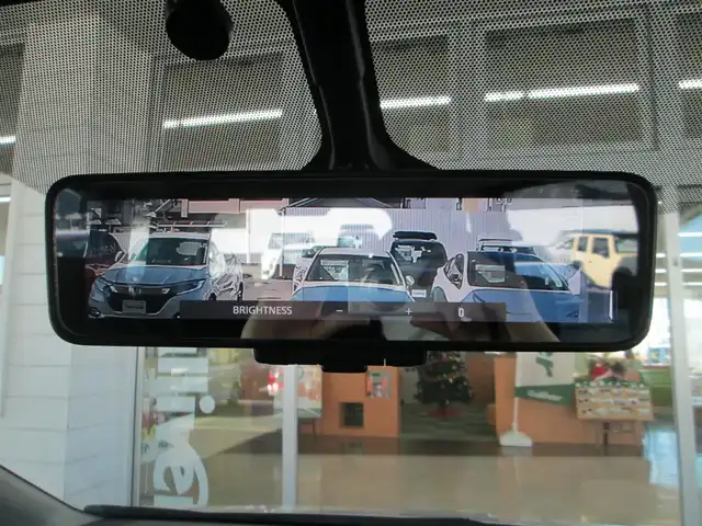 日産 セレナ ハイウェイスターVセレクションⅡ 千葉県 2019(平31)年 5.8万km ブリリアントホワイトパール ワンオーナー/純正9型SDナビ、フルセグTV/アラウンドビューモニター/純正オーディオ【BD/DVD/CD/BT/SD/USB】/両側パワースライドドア/ハンズフリーオートスライドドア/プロパイロット/エマージェンシーブレーキ/LEDヘッドライト&ハロゲンフォグ/レーダークルーズコントロール/LDP（車線逸脱防止支援システム）/オートブレーキホールド/デジタルインナーミラー/インテリジェントパーキングアシスト/前後コーナーセンサー/純正前方ドライブレコーダー/ビルトインETC/スペアキー/取扱説明書/新車時保証書