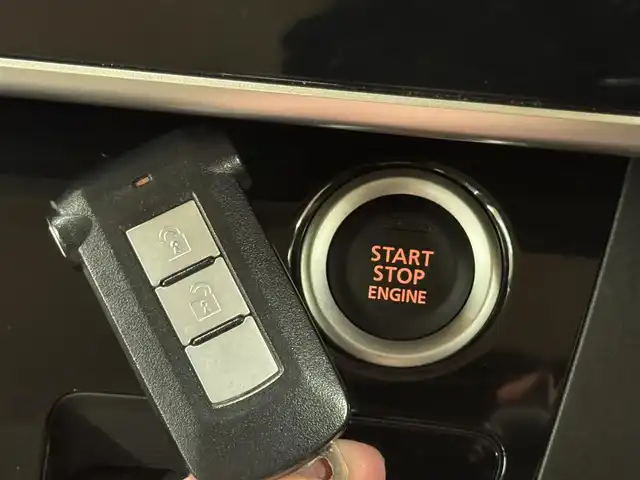 日産 デイズ ルークス X Vセレ +SeftyⅡ 群馬県 2014(平26)年 6.4万km ブラック 純正7型ナビ/　フルセグ/BT/CD/DVD/SD/USB/AUX/エマージェンシーブレーキ/アラウンドビューモニター/片側パワースライドドア/アイドリングストップ/横滑り防止/純正フロアマット/プッシュスタート/スマートキー/ETC