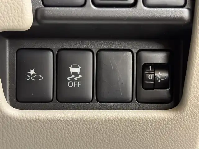 日産 デイズ ルークス X Vセレ +SeftyⅡ 群馬県 2014(平26)年 6.4万km ブラック 純正7型ナビ/　フルセグ/BT/CD/DVD/SD/USB/AUX/エマージェンシーブレーキ/アラウンドビューモニター/片側パワースライドドア/アイドリングストップ/横滑り防止/純正フロアマット/プッシュスタート/スマートキー/ETC