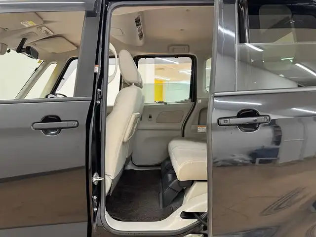 日産 デイズ ルークス X Vセレ +SeftyⅡ 群馬県 2014(平26)年 6.4万km ブラック 純正7型ナビ/　フルセグ/BT/CD/DVD/SD/USB/AUX/エマージェンシーブレーキ/アラウンドビューモニター/片側パワースライドドア/アイドリングストップ/横滑り防止/純正フロアマット/プッシュスタート/スマートキー/ETC