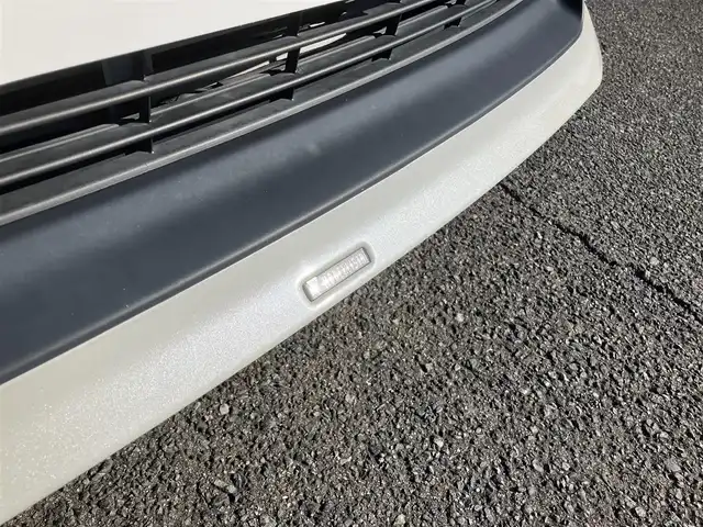 トヨタ シエンタ ハイブリッド G クエロ 山口県 2019(令1)年 7.5万km ホワイトパールクリスタルシャイン モデリスタアンダーエアロ/純正9型メモリーナビ＆フルセグTV/パノラミックビューカメラ/純正フロアマット/純正ドアバイザー/社外15インチアルミ/両側パワースライドドア/クルーズコントロール/オートライト/オートハイビーム/ステアリングヒーター/フロントシートヒーター/ビルトインETC2.0