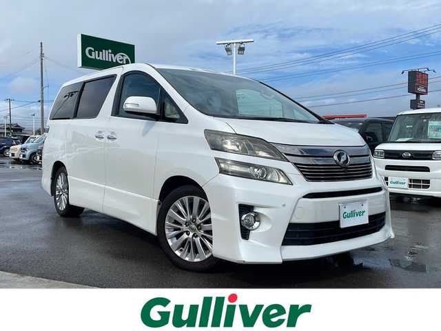 トヨタ ヴェルファイア 3．5Z Gエディション 徳島県 2013(平25)年 15.4万km ホワイトパールクリスタルシャイン 純正ナビ/（ラジオ/DISC/USB/フルセグ/BT/VTR/HDD）/全方位カメラ/純正18インチアルミホイール/D/N席パワーシート/D/N席シートヒーター/シートメモリ/ツインサンルーフ/クリアランスソナー/フリップダウン/純正フロアマット/オットマン/ビルトインETC/クルーズコントロール/両側電動スライドドア/スペアキー/電動格納ミラー/ECO MODE/nanoe/新車時保証書/取扱説明書
