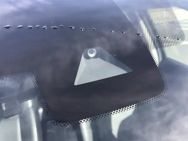 日産 エクストレイル 20X 鳥取県 2017(平29)年 6.2万km ダイヤモンドブラック ７人乗り3列シート/純正ナビ/フルセグ/CD/DVD/BT/純正11インチフリップダウンモニター/アラウンドビューモニター/エマージェンシーブレーキ/前後クリアランスソナー/インテリジェントルームミラー/ETC/パワーバックドア/LEDヘットライト/合皮レザーシート/純正18インチアルミホイール/プッシュエンジンスタート/アイドリングストップ/スペアキー/フロアマット・ドアバイザー