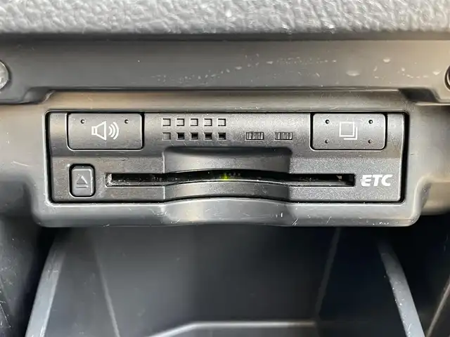 トヨタ ヴェルファイア 3．5Z プラチナセレクション 滋賀県 2010(平22)年 5万km ホワイトパールクリスタルシャイン サンルーフ/純正HDDナビ/(フルセグTV CD DVD Bluetooth)/バックカメラ/ALPINE製リヤモニター/両側パワースライドドア/クルーズコントロール/ウッドコンビステアリング/ステアリングリモコン/プッシュスタート/スマートキー×２/ドライブレコーダー/ETC/電動格納ミラー/ウインカーミラー/ドアバイザー/純正フロアマット