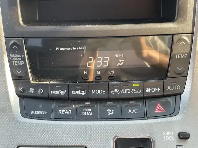 トヨタ ヴェルファイア 3．5Z プラチナセレクション 滋賀県 2010(平22)年 5万km ホワイトパールクリスタルシャイン サンルーフ/純正HDDナビ/(フルセグTV CD DVD Bluetooth)/バックカメラ/ALPINE製リヤモニター/両側パワースライドドア/クルーズコントロール/ウッドコンビステアリング/ステアリングリモコン/プッシュスタート/スマートキー×２/ドライブレコーダー/ETC/電動格納ミラー/ウインカーミラー/ドアバイザー/純正フロアマット