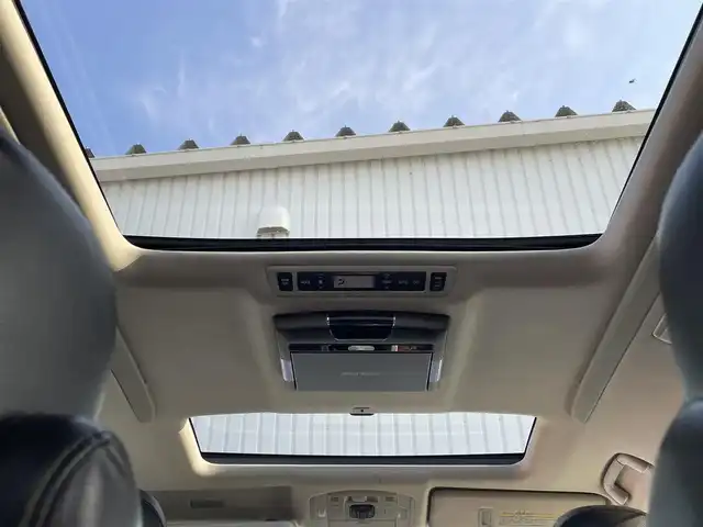 トヨタ ヴェルファイア 3．5Z プラチナセレクション 滋賀県 2010(平22)年 5万km ホワイトパールクリスタルシャイン サンルーフ/純正HDDナビ/(フルセグTV CD DVD Bluetooth)/バックカメラ/ALPINE製リヤモニター/両側パワースライドドア/クルーズコントロール/ウッドコンビステアリング/ステアリングリモコン/プッシュスタート/スマートキー×２/ドライブレコーダー/ETC/電動格納ミラー/ウインカーミラー/ドアバイザー/純正フロアマット