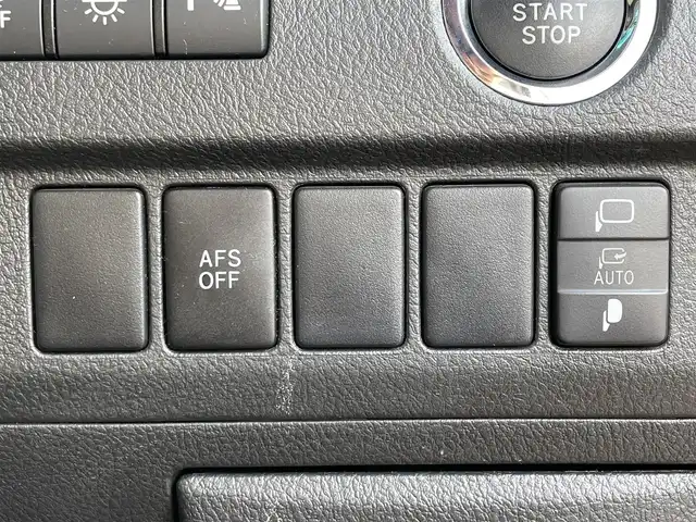 トヨタ ヴェルファイア 3．5Z プラチナセレクション 滋賀県 2010(平22)年 5万km ホワイトパールクリスタルシャイン サンルーフ/純正HDDナビ/(フルセグTV CD DVD Bluetooth)/バックカメラ/ALPINE製リヤモニター/両側パワースライドドア/クルーズコントロール/ウッドコンビステアリング/ステアリングリモコン/プッシュスタート/スマートキー×２/ドライブレコーダー/ETC/電動格納ミラー/ウインカーミラー/ドアバイザー/純正フロアマット