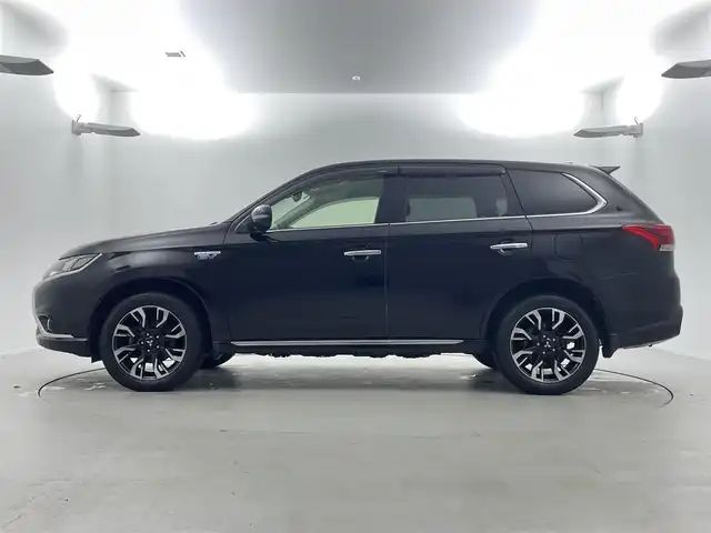 三菱 アウトランダー ＰＨＥＶ