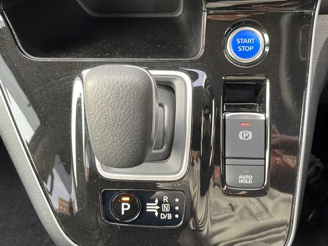 日産 セレナ e－パワー ハイウェイスター V 山形県 2021(令3)年 2.3万km ダイヤモンドブラック ワンオーナー/純正10インチナビ/CD/DVD/フルセグTV/Bluetooth/純正フリップダウンモニター/TVキャンセラー/アラウンドビューモニター/プロパイロット/両側パワースライドドア/前席シートヒーター/ステアリングヒーター/社外シートカバー/デジタルインナーミラー/LEDヘッドライト/純正ドライブレコーダー/純正リモコンエンジンスターター/スペアキー/社外アルミ（スタッドレス装着）車載