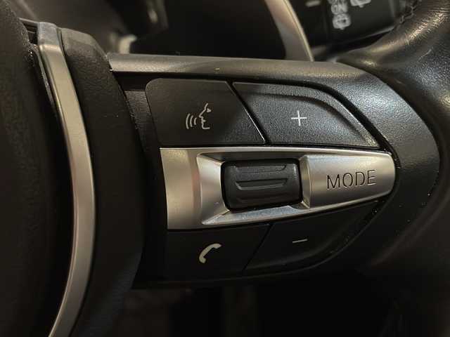 ＢＭＷ Ｘ５ xDrive 35d Mスポーツ 新潟県 2018(平30)年 4.3万km サファイアブラックP X5特別仕様車リミテッドブラック装備110台限定装備/・Mパフォーマンスキドニーグリル（ブラック）/・20インチMライトアロイホイール ダブルスポーク スタイリング/・ダコタレザーシート（ブラック）/・アルミニウムヘキサゴントリム（特別装備）/・電動パノラマガラスサンルーフ/・リアシートヒーティング/・ソフトクローズドア/・12V電源ソケット/・アダプティブLEDヘッドライト/・harman/kardonサラウンドサウンドシステム/・Mパフォーマンスアルミニウムペダル/・BMWヘッドアップ・ディスプレイ/・専用バッジ（シリアルナンバー入り100/47）/標準装備/・パークディスタンスコントロール/・360度カメラ/・アダプティブクルーズコントロール/・ダウンヒルアシストコントロール/・レーンキープアシスト/・前後シートヒーター/スペアキー/保証書/取扱説明書