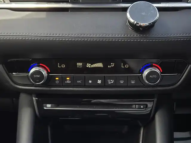 マツダ アテンザ ワゴン XD プロアクティブ 鹿児島県 2019(平31)年 7.6万km ソウルレッドクリスタルM ３６０°ビューモニター　/ビルトインＥＴＣ　/レーダークルーズコントロール　/本革巻きステアリング　/ＭＴモード付きＡＴ　/パドルシフト　/ヘッドアップディスプレイ　/ルーフレール　/前後コーナーセンサー/車線逸脱警報システム/アドバンストスマートシティブレーキサポート/ＡＴ誤発進抑制制御/ブラインドスポットモニタリング/リアクロストラフィックアラート/純正SDナビ/Bluetoothオーディオ/純正アルミホイール(19インチ)/フルセグテレビ/横滑り防止装置/プッシュスタート/スマートキー