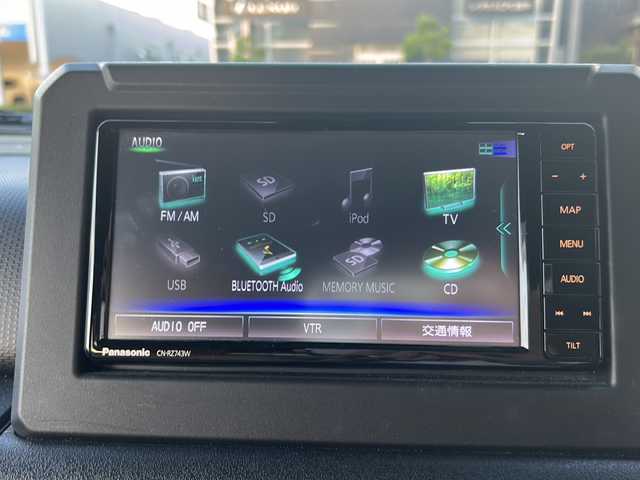 スズキ ジムニー XL 大阪府 2019(令1)年 3.3万km スペリアホワイト 純正ナビ/フルセグテレビ/AM/FM/BT/ETC/前席シートヒーター/横滑り防止装置/レーンアシスト/衝突軽減システム/ABS/ドライブレコーダー