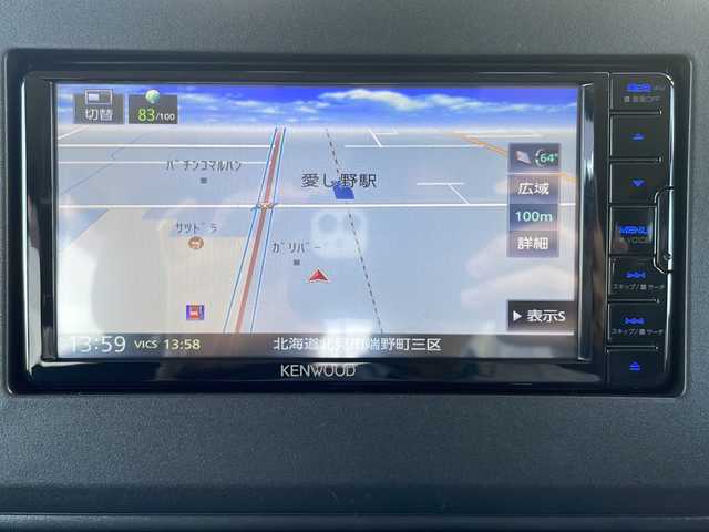 三菱 デリカミニ T プレミアム 道東・釧路十勝 2024(令6)年 2.4万km グレーＭⅡ ・４WD/・純正7インチSDメモリナビ/（CD・DVD・BT・AM・FM・フルセグ）/・マルチアラウンドビューモニター/・両側パワースライドドア/・アイドリングストップ/・本革ステアリング/・e-Assist/・MI-PILOT/・パドルシフト/・ステアリングヒーター/・ハーフレザーシート/・前席シートヒーター/・純正15インチアルミホイール/・LEDヘッドライト/・ルーフレール/・スマートキー/・ETC/・社外ドライブレコーダー/・社外フロアマット/・ドアバイザー/・保証書/・取扱説明書