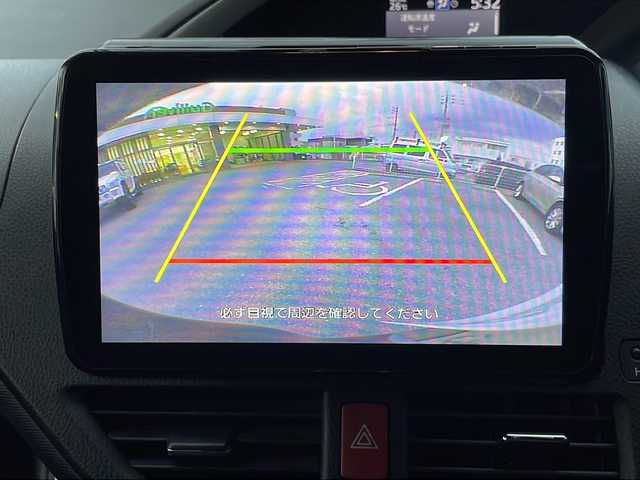 トヨタ ヴォクシー ZS 煌Ⅱ 沖縄県 2019(平31)年 7.8万km ブラック 社外９インチナビ・TV・Bluetooth・CD・DVD/両側パワースライドドア/バックカメラ/ETC/衝突軽減システム/オートライト/レーンキープアシスト/コーナーセンサー/電動格納ミラー/ステアリングスイッチ/革巻きステアリング/リアロールサンシェード/LEDヘッドライト