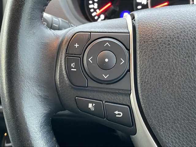 トヨタ ヴォクシー ZS 煌Ⅱ 沖縄県 2019(平31)年 7.8万km ブラック 社外９インチナビ・TV・Bluetooth・CD・DVD/両側パワースライドドア/バックカメラ/ETC/衝突軽減システム/オートライト/レーンキープアシスト/コーナーセンサー/電動格納ミラー/ステアリングスイッチ/革巻きステアリング/リアロールサンシェード/LEDヘッドライト