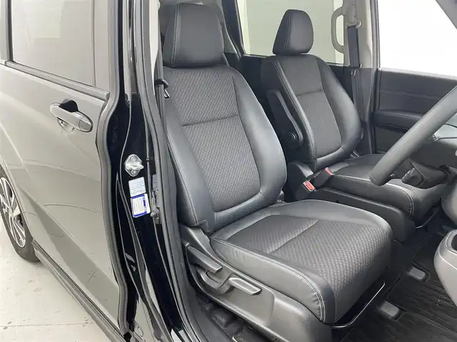 ホンダ フリード G ホンダセンシング 茨城県 2020(令2)年 7.7万km クリスタルブラックパール 純正ナビ/Bluetooth/フルセグ/radio/CD/DVD/バックカメラ/Honda SENSING/モデューロエアロ/レーダークルーズコントロール/Sパッケージ/・コンビシート/・本革巻ステアリングホイール/前後ドラレコ/前席シートヒーター/両側パワースライドドア/レーンキープアシスト/LEDヘッドライト/オートライト