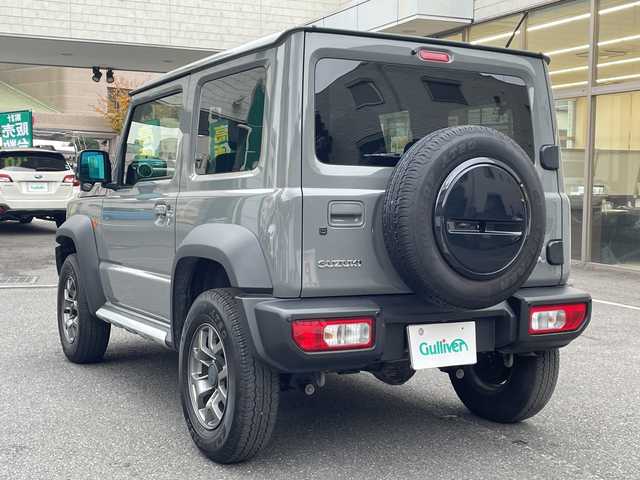 スズキ ジムニー シエラ JC 埼玉県 2023(令5)年 3.6万km ミディアムグレー 登録時35/161Km/ワンオーナー/フレックス4WD/純正メモリナビ(CN-HZ885)/フルセグ/CD/DVD/BT/SD/クルーズコントロール/バックカメラ/コーナーセンサー/レーンキープアシスト/ヒルディセントコントロール/衝突軽減システム/ドライブレコーダー(CA-DRZ3DXB)/シートヒーター/純正15インチアルミ/LEDヘッドライト/オートライト/電動格納ミラー/ウィンカーミラー/革巻きハンドル/ステアリングリモコン/ビルトインETC2.0/背面タイヤ/純正ラバーフロアマット/スマートキー/プッシュスタート/アイドリングストップ/保証書/取扱説明書/ナビ取扱説明書