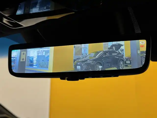 トヨタ ハリアー Z レザーパッケージ 群馬県 2023(令5)年 2.1万km プレシャスブラックパール トヨタセーフティセンス/プリクラッシュセーフティ/レーントレーシングアシスト/レーダークルーズコントロール/オートマチックハイビーム/ロードサインアシスト/発進遅れ告知機能/パーキングサポートブレーキ/ブラインドスポットモニター/純正12.3インチディスプレイオーディオ/JBLプレミアムサウンド/GRエアロ（フロント、リア）/GRマフラー/パノラミックビューモニター/レザーシート/シートベンチレーション/ステアリングヒーター/メモリー付きパワーシート/電動リアゲート/LEDヘッドライト/フォグランプ/ステアリングスイッチ/置くだけ充電/デジタルインナーミラー（ドラレコ付き）/ビルトインETC2.0/純正19インチAW