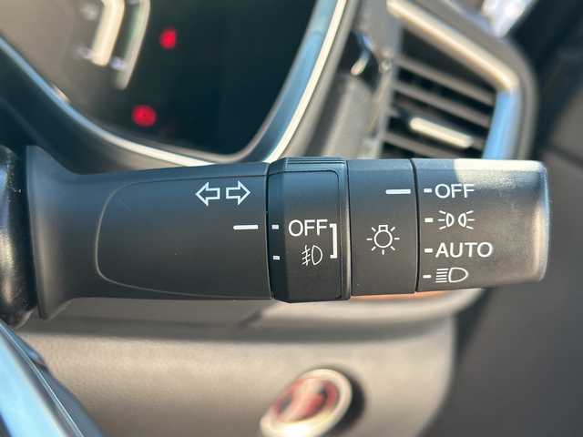 ホンダ ＣＲ－Ｖ EX・マスターピース 茨城県 2018(平30)年 6万km ルーセブラックM 7人乗り/４WD/ワンオーナー/純正メモリナビ【VRU-195cvi】/(地デジTV・CD・DVD・BT・ラジオ再生)/サンルーフ/レーダークルーズコントロール/レーンアシスト/衝突軽減ブレーキ/本革レザーシート/シートヒーター/パワーシート/バックカメラ/ビルトインETC/ドライブレコーダー/オートライト/LEDヘッドライト/純正18inアルミホイール/純正フロアマット/スマートキー/スペアキー/取扱説明書/保証書