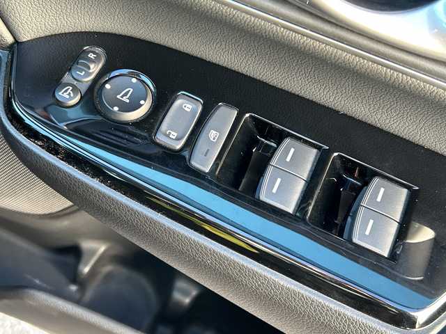 ホンダ ＣＲ－Ｖ EX・マスターピース 茨城県 2018(平30)年 6万km ルーセブラックM 7人乗り/４WD/ワンオーナー/純正メモリナビ【VRU-195cvi】/(地デジTV・CD・DVD・BT・ラジオ再生)/サンルーフ/レーダークルーズコントロール/レーンアシスト/衝突軽減ブレーキ/本革レザーシート/シートヒーター/パワーシート/バックカメラ/ビルトインETC/ドライブレコーダー/オートライト/LEDヘッドライト/純正18inアルミホイール/純正フロアマット/スマートキー/スペアキー/取扱説明書/保証書