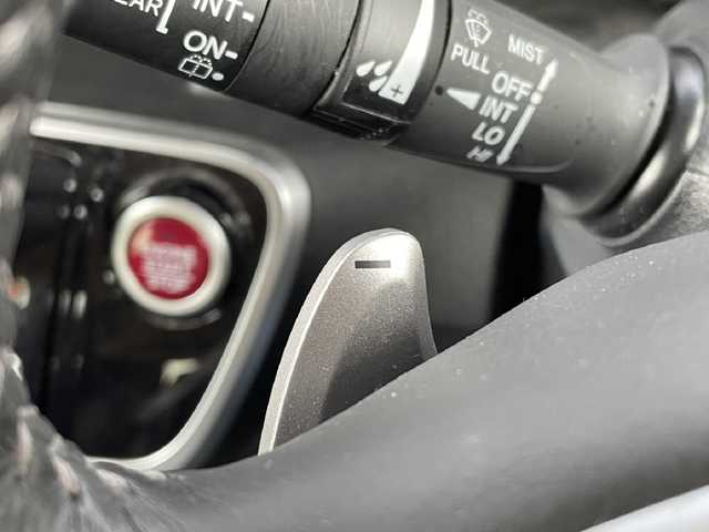ホンダ Ｎ ＢＯＸ カスタム G ターボ Lパッケージ 青森県 2016(平28)年 4.2万km スマートブラック スマートキー/スタートボタン/4WD/クルーズコントロール/ABS/横滑り防止/盗難防止/パドルシフト/前席シートヒーター/両側パワースライドドア/純正HDDナビ/（CD・DVD・SD・Bluetooth）/フルセグTV/リア席サンシェード/オートエアコン/（プラズマクラスター搭載）/HIDヘッドライト/LEDフォグランプ/LEDポジションランプ/純正15AW有/純正フロアマット
