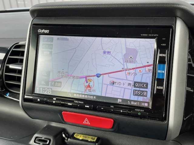 ホンダ Ｎ ＢＯＸ カスタム G ターボ Lパッケージ 青森県 2016(平28)年 4.2万km スマートブラック スマートキー/スタートボタン/4WD/クルーズコントロール/ABS/横滑り防止/盗難防止/パドルシフト/前席シートヒーター/両側パワースライドドア/純正HDDナビ/（CD・DVD・SD・Bluetooth）/フルセグTV/リア席サンシェード/オートエアコン/（プラズマクラスター搭載）/HIDヘッドライト/LEDフォグランプ/LEDポジションランプ/純正15AW有/純正フロアマット