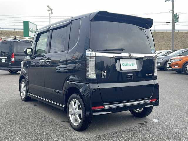 ホンダ Ｎ ＢＯＸ カスタム G ターボ Lパッケージ 青森県 2016(平28)年 4.2万km スマートブラック ・4WD/・純正フルセグナビTV/・CD・DVD・SD・Bluetooth/・クルーズコントロール/・横滑り抑制装置/・盗難防止装置/・パドルシフト/・前席シートヒーター/・両側パワースライドドア/・フルセグTV/・リア席サンシェード/・オートエアコン/・HIDヘッドライト/・LEDフォグランプ/・LEDポジションランプ/・純正15AW有/・純正フロアマット/・保証書/・取扱説明書