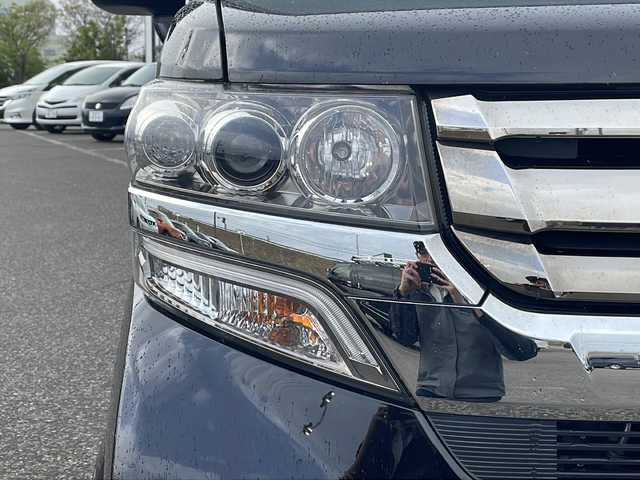 ホンダ Ｎ ＢＯＸ カスタム G ターボ Lパッケージ 青森県 2016(平28)年 4.2万km スマートブラック ・4WD/・純正フルセグナビTV/・CD・DVD・SD・Bluetooth/・クルーズコントロール/・横滑り抑制装置/・盗難防止装置/・パドルシフト/・前席シートヒーター/・両側パワースライドドア/・フルセグTV/・リア席サンシェード/・オートエアコン/・HIDヘッドライト/・LEDフォグランプ/・LEDポジションランプ/・純正15AW有/・純正フロアマット/・保証書/・取扱説明書