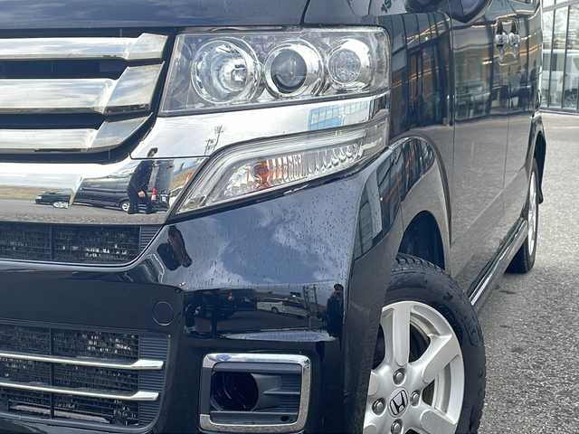 ホンダ Ｎ ＢＯＸ カスタム G ターボ Lパッケージ 青森県 2016(平28)年 4.2万km スマートブラック ・4WD/・純正フルセグナビTV/・CD・DVD・SD・Bluetooth/・クルーズコントロール/・横滑り抑制装置/・盗難防止装置/・パドルシフト/・前席シートヒーター/・両側パワースライドドア/・フルセグTV/・リア席サンシェード/・オートエアコン/・HIDヘッドライト/・LEDフォグランプ/・LEDポジションランプ/・純正15AW有/・純正フロアマット/・保証書/・取扱説明書