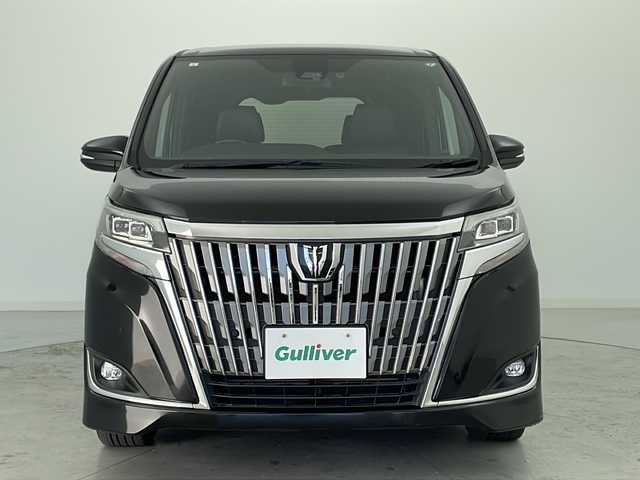 トヨタ エスクァイア Gi 宮城県 2019(平31)年 5.4万km ブラック Toyota Safety Sense 	/・プリクラッシュセーフティ	/・レーンディパーチャーアラート	/・オートマチックハイビーム/クルーズコントロール/純正9型ナビ/・BT.SD.CD.DVD/フルセグTV/バックカメラ/両側パワースライドドア	/レザーシート/前席シートヒーター/純正ドライブレコーダー（F）/ビルトインETC2.0/ウッドコンビステアリング	/ステアリングスイッチ/LEDヘッドライト/LEDフォグランプ/フロアマット/純正15inAW/ロールサンシェード/シートバックテーブル