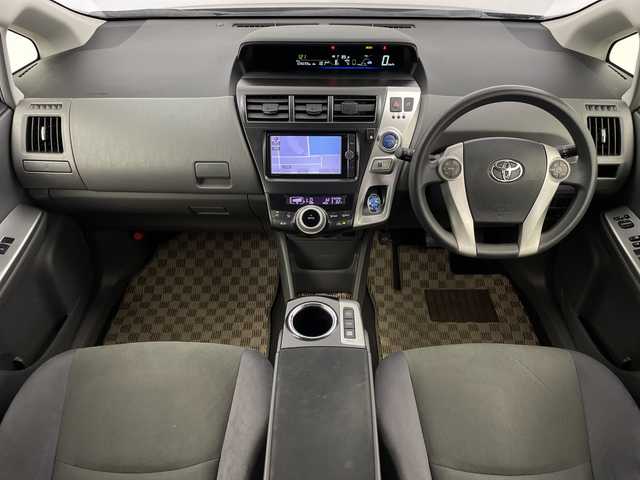 トヨタ プリウス α S 鹿児島県 2012(平24)年 12.9万km ブラック 純正ナビ/（AM/FM/Bluetooth）/オートライト/ステアリングリモコン/スマートキー/ETC/電格ミラー/ヘッドライトウォッシャー/フロアマット/純正ドアバイザー/横滑り防止装置