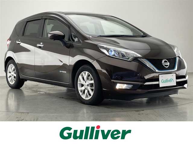 日産 ノート e－パワー メダリスト 愛知県 2018(平30)年 4.7万km インペリアルアンバーP 純正ナビ　フルセグＴＶ　Ｂｌｕｅｔｏｏｔｈ　全方位カメラ　デジタルインナーミラー　ＥＴＣ　ＬＥＤオートライト　エマージェンシーブレーキ　衝突軽減装置　レーダークルーズ　車線逸脱　フォグランプ　禁煙車