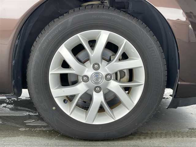 日産 ノート e－パワー メダリスト 愛知県 2018(平30)年 4.7万km インペリアルアンバーP 純正ナビ　フルセグＴＶ　Ｂｌｕｅｔｏｏｔｈ　全方位カメラ　デジタルインナーミラー　ＥＴＣ　ＬＥＤオートライト　エマージェンシーブレーキ　衝突軽減装置　レーダークルーズ　車線逸脱　フォグランプ　禁煙車