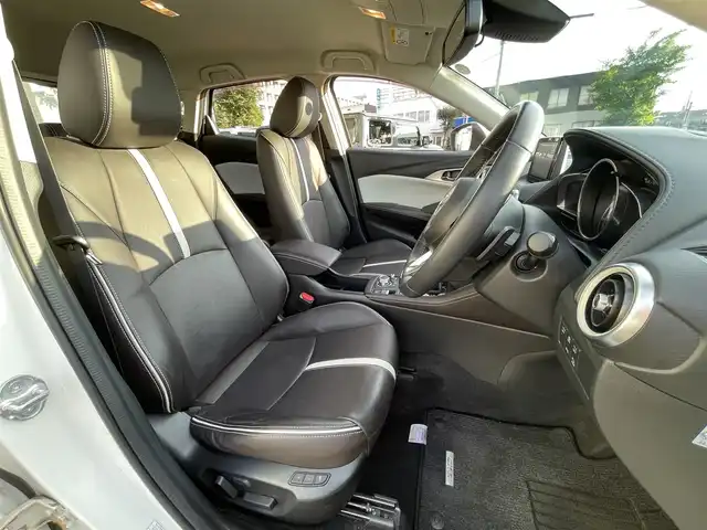 マツダ ＣＸ－３ XD エクスクルーシブモッズ 道央・札幌 2018(平30)年 4.8万km スノーフレイクホワイトパールマイカ 純正ナビ/・フルセグテレビ/・BT/・CD/DVD/・USB/・AUX/・ラジオ/前席シートヒーター/ステアリングヒーター/ステアリングスイッチ/オートライト/電動格納ミラー/アラウンドビューモニター/ヘッドアップディスプレイ/車線逸脱警報装置/横滑り防止装置/アイドリングストップ/コーナーセンサー