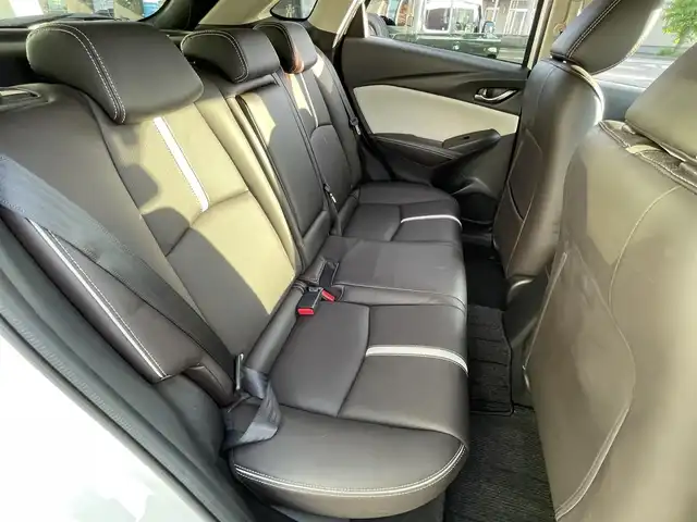 マツダ ＣＸ－３ XD エクスクルーシブモッズ 道央・札幌 2018(平30)年 4.8万km スノーフレイクホワイトパールマイカ 純正ナビ/・フルセグテレビ/・BT/・CD/DVD/・USB/・AUX/・ラジオ/前席シートヒーター/ステアリングヒーター/ステアリングスイッチ/オートライト/電動格納ミラー/アラウンドビューモニター/ヘッドアップディスプレイ/車線逸脱警報装置/横滑り防止装置/アイドリングストップ/コーナーセンサー