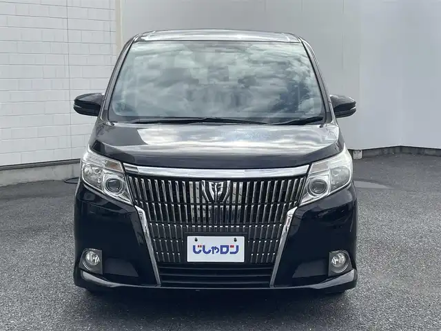 トヨタ エスクァイア Xi 埼玉県 2015(平27)年 12.3万km ブラック (株)IDOMが運営する【じしゃロン鳩ヶ谷店】の自社ローン専用車両になりますこちらは現金またはオートローンご利用時の価格です。自社ローンご希望の方は別途その旨お申付け下さい/登録時122204km/左側パワースライドドア/社外SDナビ（KENWOOD MDV-L502W）/　・AM/FM/CD/DVD/MSV(SD)/BT/フルセグTV/バックカメラ/社外フリップダウンモニター（EONON　L0122)/ETC/社外ミラーレーダー（COMTEC　ZERO502M）/LEDヘッドライト/　・オートライト/フォグランプ/革巻ステアリング/革巻シフトノブ/キーレスエントリー/電動格納機能付きウインカーミラー/純正15インチAW