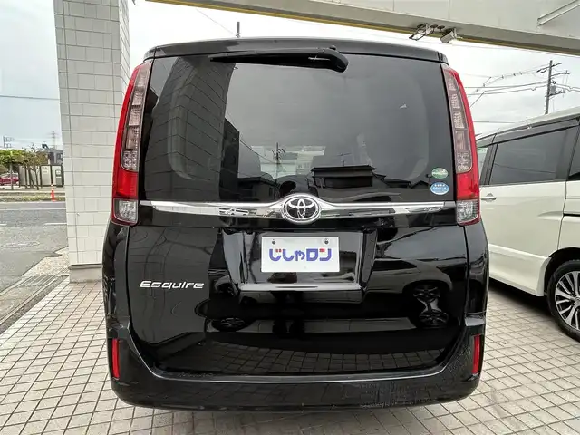 トヨタ エスクァイア Xi 埼玉県 2015(平27)年 12.3万km ブラック (株)IDOMが運営する【じしゃロン鳩ヶ谷店】の自社ローン専用車両になりますこちらは現金またはオートローンご利用時の価格です。自社ローンご希望の方は別途その旨お申付け下さい/登録時122204km/左側パワースライドドア/社外SDナビ（KENWOOD MDV-L502W）/　・AM/FM/CD/DVD/MSV(SD)/BT/フルセグTV/バックカメラ/社外フリップダウンモニター（EONON　L0122)/ETC/社外ミラーレーダー（COMTEC　ZERO502M）/LEDヘッドライト/　・オートライト/フォグランプ/革巻ステアリング/革巻シフトノブ/キーレスエントリー/電動格納機能付きウインカーミラー/純正15インチAW