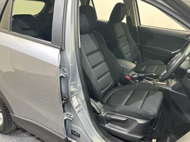 マツダ ＣＸ－５ XD 愛媛県 2012(平24)年 1.1万km アルミニウムメタリック 社外ナビ/フルセグ／Ｂｌｕｅｔｏｏｔｈ／ＵＳＢ/バックカメラ/前方ドライブレコーダー/アダクティブフロントライティングシステム/トラクションコントロールシステム/ステアリングスイッチ/フロントフォグランプ