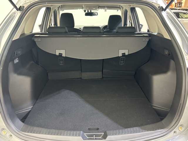 マツダ ＣＸ－５ XD 愛媛県 2012(平24)年 1.1万km アルミニウムメタリック 社外ナビ/フルセグ／Ｂｌｕｅｔｏｏｔｈ／ＵＳＢ/バックカメラ/前方ドライブレコーダー/アダクティブフロントライティングシステム/トラクションコントロールシステム/ステアリングスイッチ/フロントフォグランプ